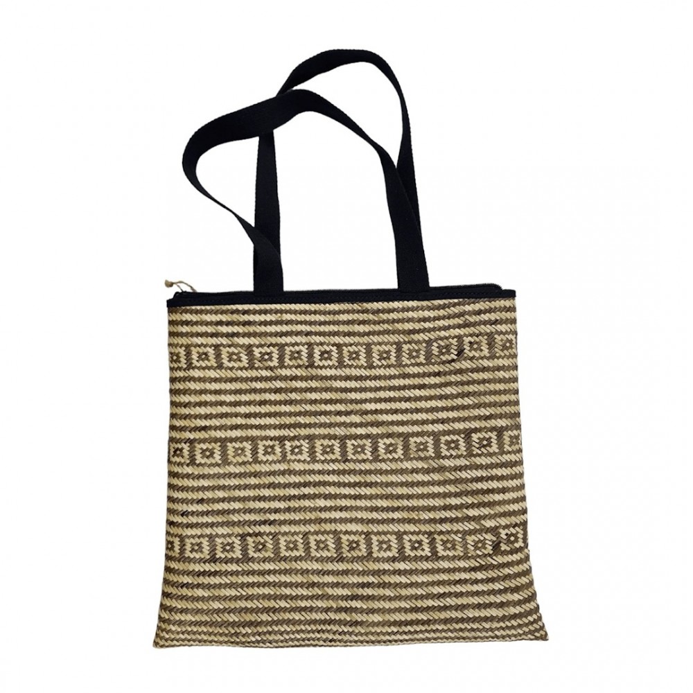 Rattanora Tote 5